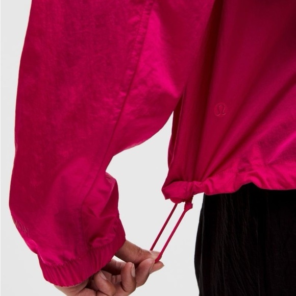 Lululemon Pink Hooded Jacket Drawstring Water-Resistant Hooded Jacket - Picture 3 of 11